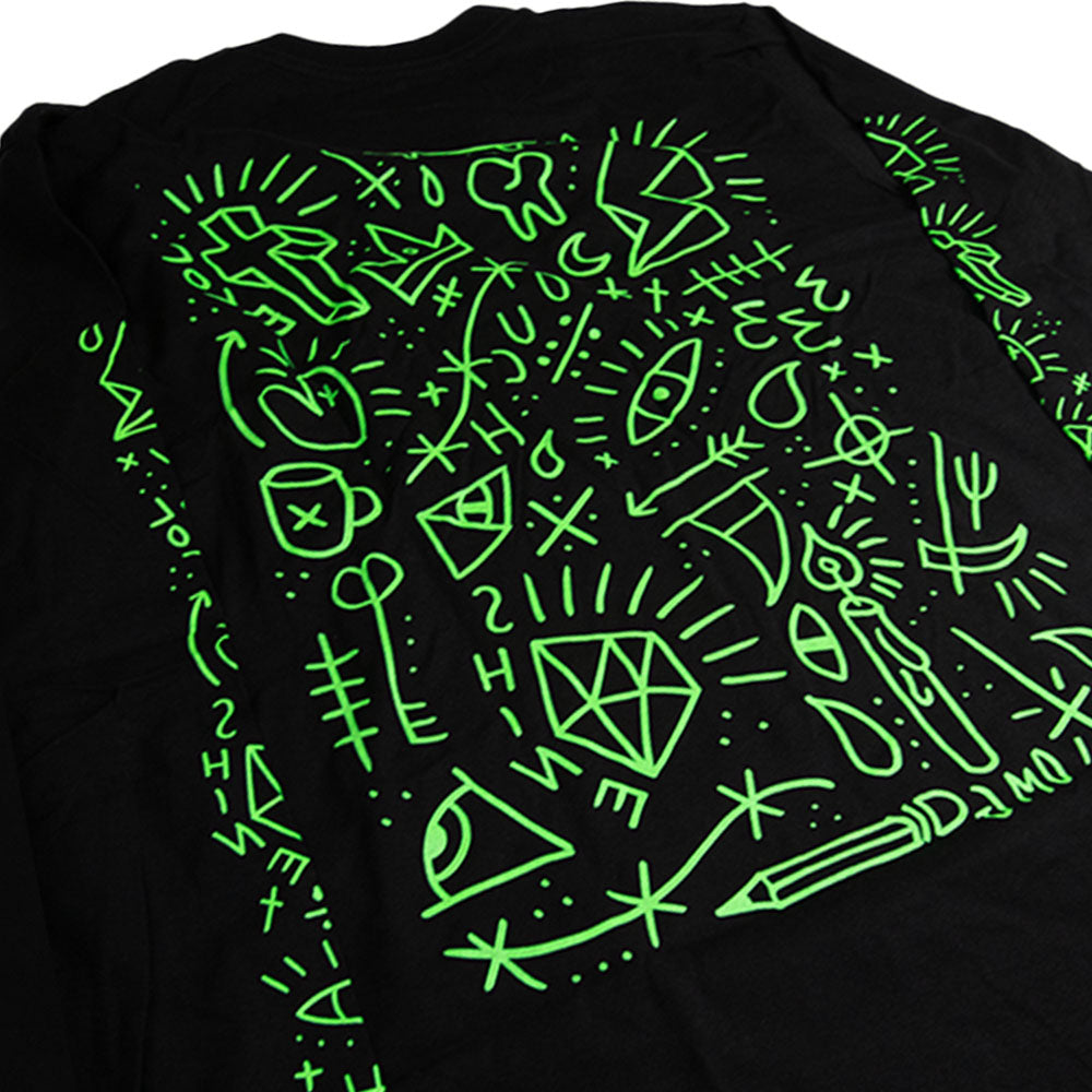 Love Hurts Longsleeve - Black image 4