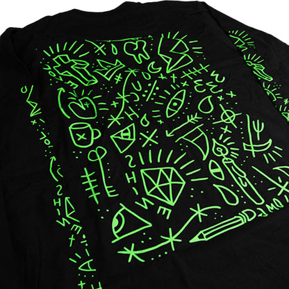 Love Hurts Longsleeve - Black image 4